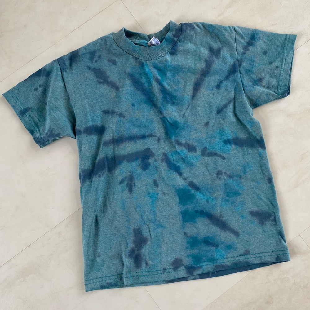 Hanes - Youth M 10/12 - 50/50 Cotton/Poly T-Shirt Boys/Girls Tee - Blue Tye Dye